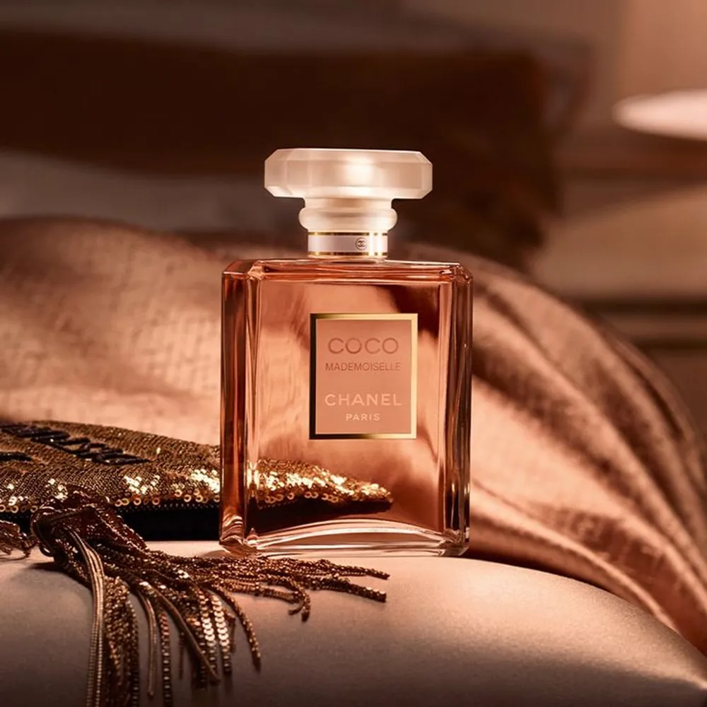 Chanel Coco Mademoiselle Eau de Parfum Thumbnail 2